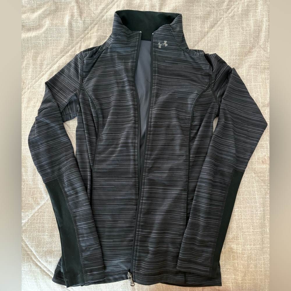 Under Armour Women's Striped Black Studio Jacket